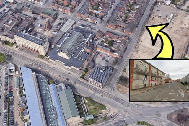 Police are hunting two men who trashed a BMW parked in Earl Street