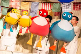 The cast of Twirlywoos Live!