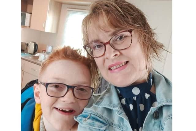 Alexanda Harvey, 13, with his mum Libby Harvey, 41.