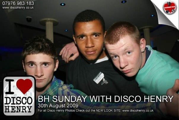 Nostalgic pictures from a night out down Bridge Street 14 years ago