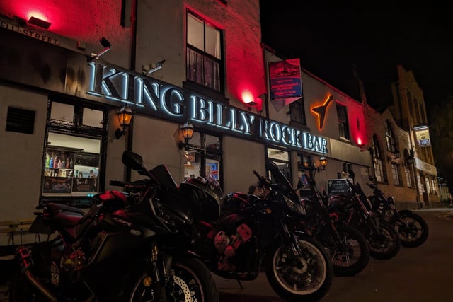 The King Billy may be known as a popular choice among the town’s biker community, but everyone is welcome at this iconic town centre pub. A variety of live music is offered each week. Rating: 4.5 stars based on 569 Google Reviews. Location: 2 Commercial Street, Northampton Town Centre, NN1 1PJ. No phone number available online.