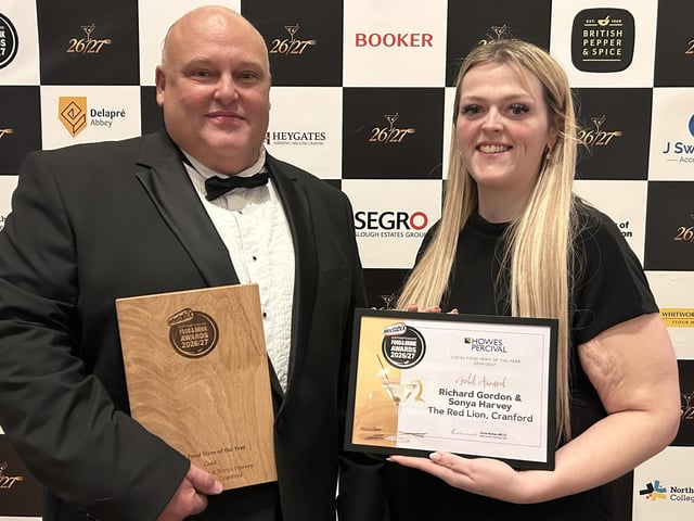 The winner was Richard Gordon and Sonya Harvey from The Red Lion Cranford.