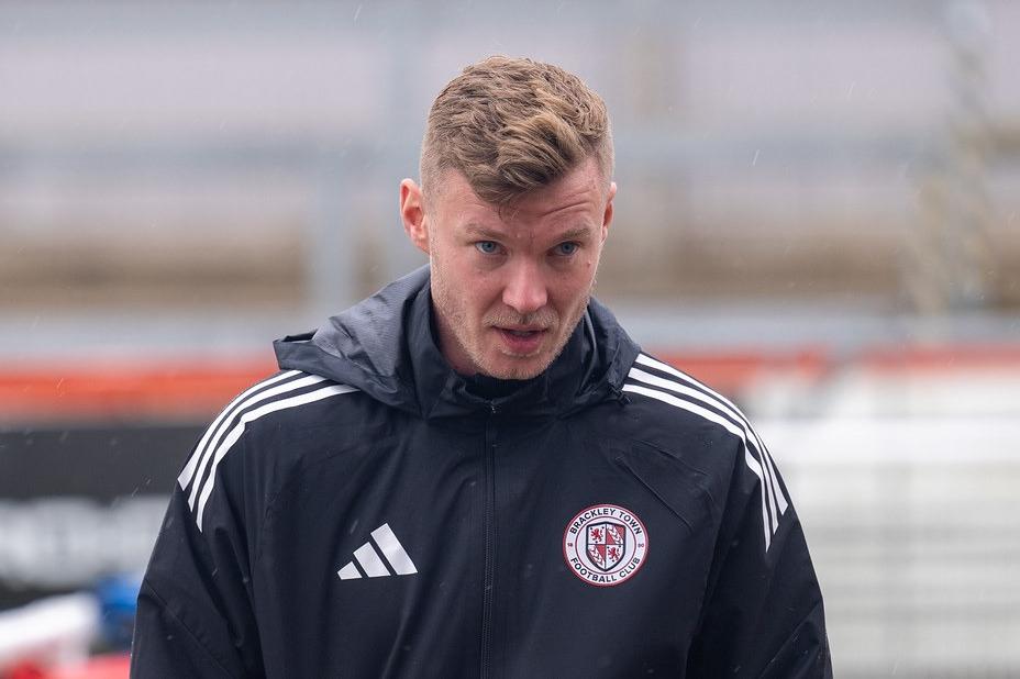 Brackley Town boss Gareth Dean jumps to defence of ‘brilliant’ attacker after firing Radcliffe blank