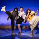 Rattle through the complete works of Shakespeare in madcap style