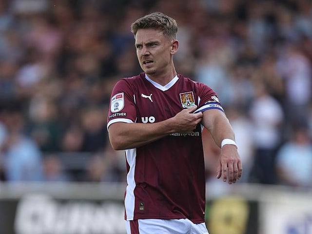 Shifted to left wing-back and he's always good for a hard-working shift. Kept going up and down and generally defended well against the impressive Neufville bar one or two moments. Couldn't quite get his set-piece delivery right... 7