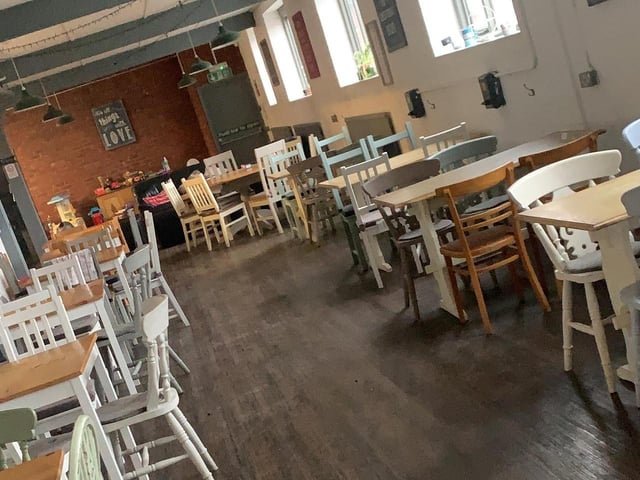 4.7 stars based on 434 Google reviews. The Good Loaf is an artisan bakery and community cafe, which prides itself on offering top quality bread – if you couldn’t tell by the venue’s name already. Location: 1 Overstone Road, NN1 3JL.