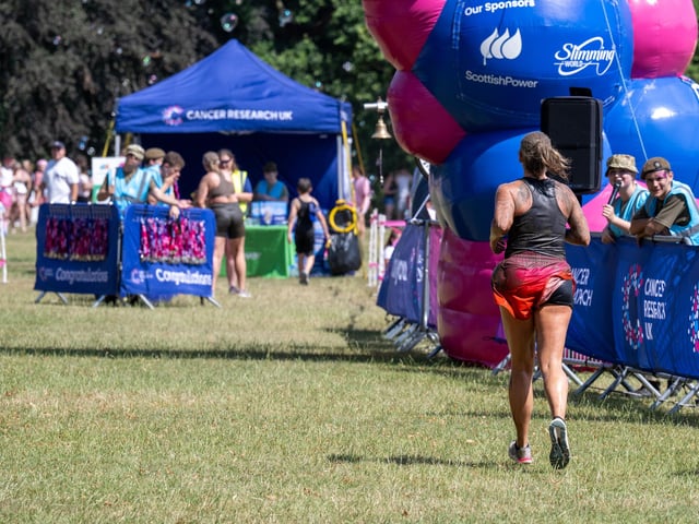 Runners taking part in the Pretty Muddy Race For Life at Abington Park in Northampton on Saturday, July, 11, 20026. Photo by David Jackson.