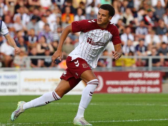 Should not have allowed Tomlin to wriggle into the penalty box in the first place and then it was a naive challenge which proved costly. Another ref might have brandished a second yellow card too and it was no surprise that Brady immediately substituted him... 5
