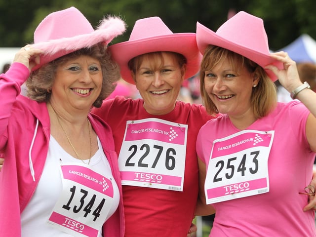 2011 - Over four thousand women take part in the 5k Race for Life at Abington Park in Northampton.