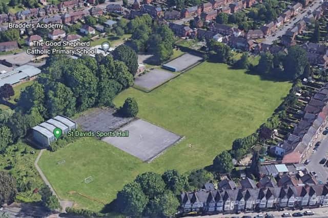 A mass brawl broke out on a football pitch in Kingsthorpe on Sunday (October 9), which saw a man hospitalised and the match abandoned.