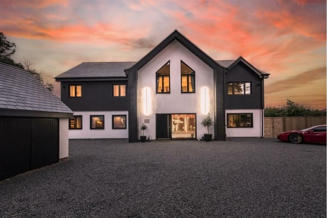 Richmond makes a stunning first impression, with a white and charcoal render and sweeping driveway