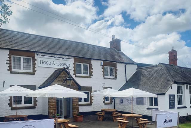 The Rose and Crown in Hartwell has permanently closed.