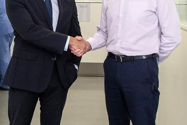 l-r John Stopher of Watersheds and David Hartshorne of Cellmark