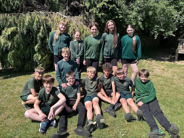 Flore C of E Primary School - Class 3.