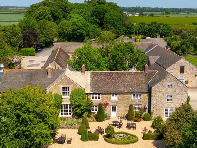 Former hunting lodge, The Barnsdale, has been lovingly reimagined and pays tribute to its history and distinctive local area. This is where quirky British sensibility meets elegant and authentic luxury. Location: The Avenue, Oakham, LE15 8AH.