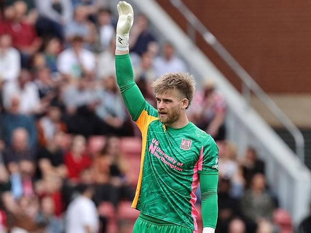 Stood up well to block from Jaisimi early on but was then reduced to a watching brief until the closing stages. Some really good handling under pressure and a decent save from Connolly's 20-yarder late on. That's now back-to-back clean sheets and three in six for the season... 8