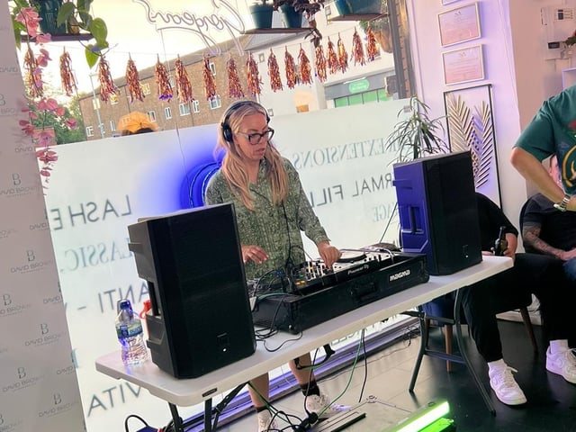 To give back to their loyal and regular clients, the salon hosted a celebration event with drinks, nibbles, a DJ and photobooth.