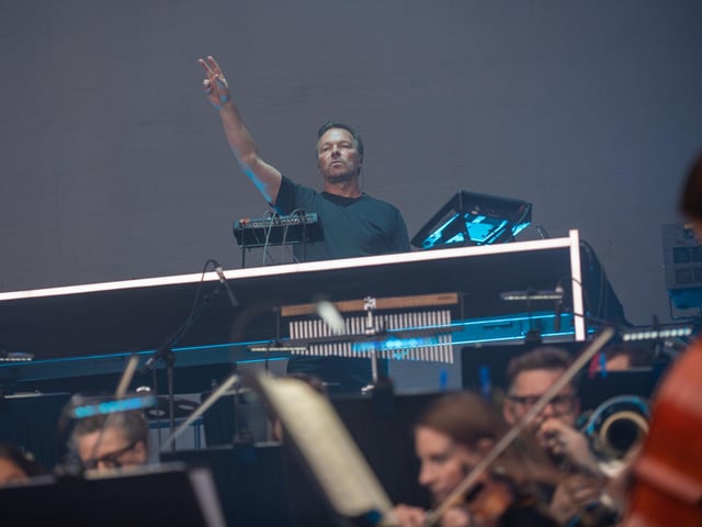 Pete Tong & The Symphony Orchestra, conducted by Jules Buckley, at Franklin's Gardens, Northampton, June 24, 2022. Photo by David Jackson.
