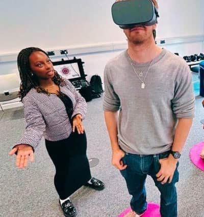 Demonstration of UON's VR students safety training.