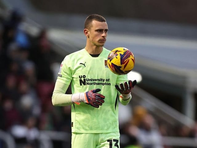His first league clean sheet for the club and he didn't have to work particularly hard for it. Smothered well from Reid and then kept out the follow-up from Roberts. His kicking was better... 7