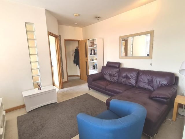Tenure: LeaseholdAgents Connells say this is a spacious one bedroom first floor apartment situated within walking distance of Northampton Town Centre. Main benefits include a spacious lounge and separate kitchen. This apartment would make an ideal purchase for first time buyers and investors.
