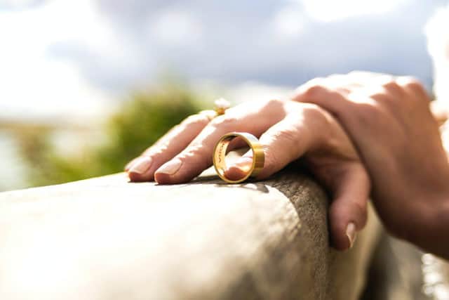 January sees couples split up