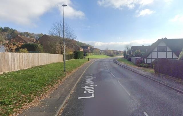 Planning Application WNN/2022/0757 - Valid From 28/06/2022
Land At Ladybridge Drive, -, Northampton, Northamptonshire
Prior Notification of installation of 5G equipment, including installation of a 15 metre H3G street pole and additional equipment cabinets