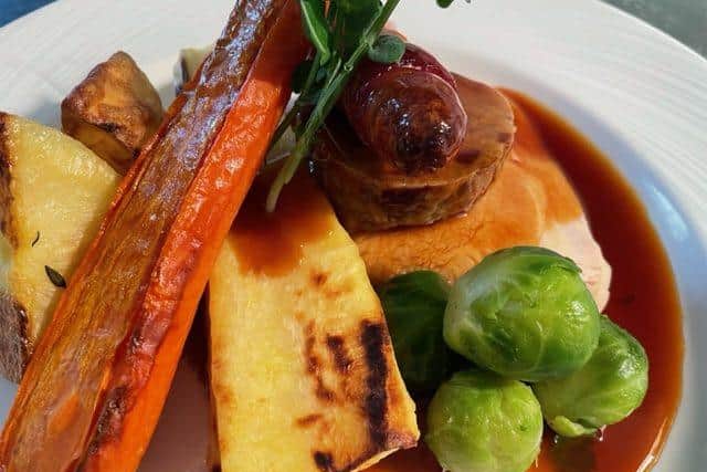 Whittlebury Park xFood4Heroes Christmas meal