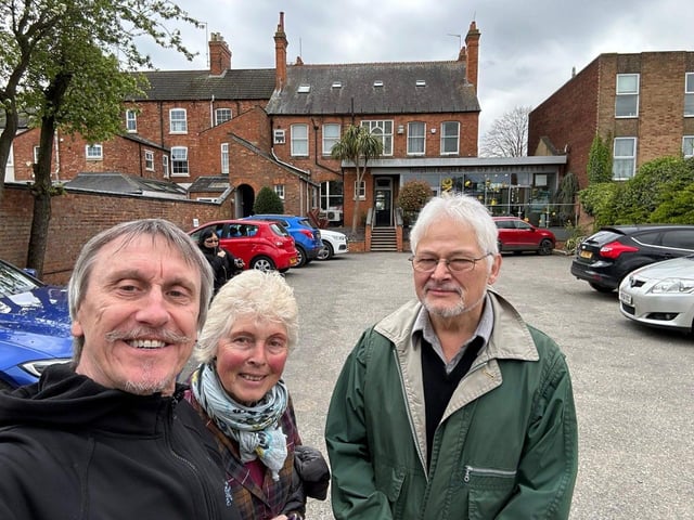 The Wilson family returned to their former childhood home