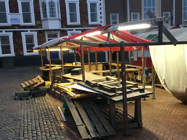 After closing down for good, market trader Joe Fitzpatrick has shared his favourite pictures from his family's iconic fruit and vegetable stall