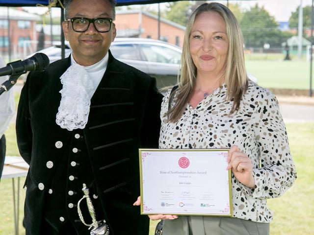 Northamptonshire High Sheriff, Milan Shah MBE, presenting Jane Capps from Off the Streets NN with a Rose of Northamptonshire Award. Volunteer-run community organisation Off the Streets NN have provided over 100 lifesaving bleed kits to communities across the county. The team also provide training on how to stop critical bleeds, run school workshops and distribute amnesty bins, with over 2,000 knives handed in so far.