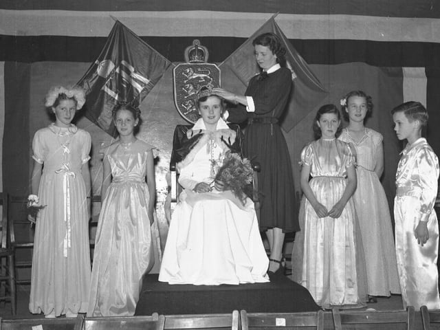 School coronation 1953