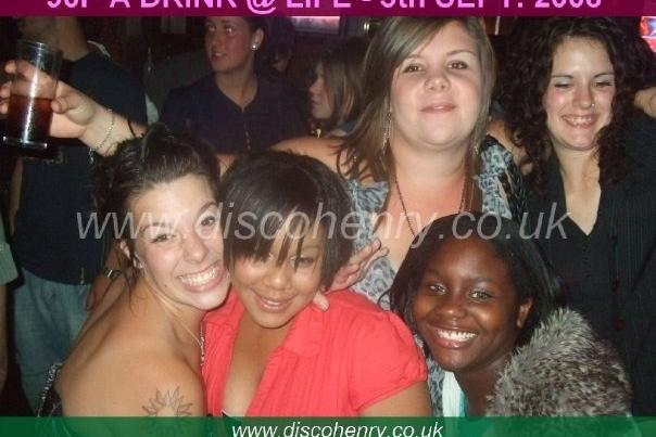 Nostalgic pictures from a '90p a drink' night out in town