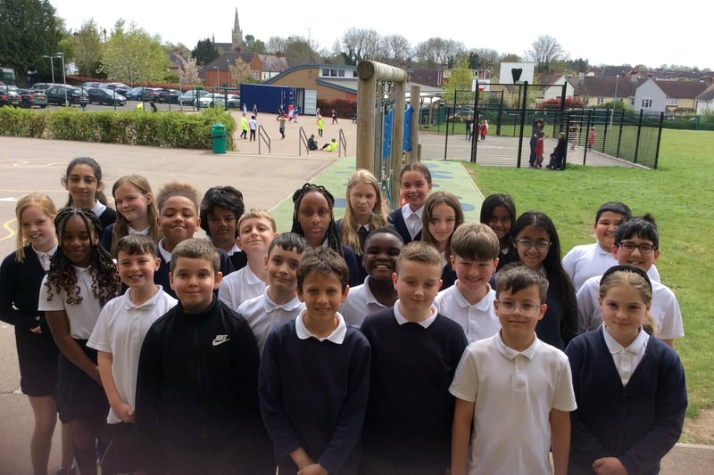 Year 6 leavers from 6ND at Kingsley Primary School.