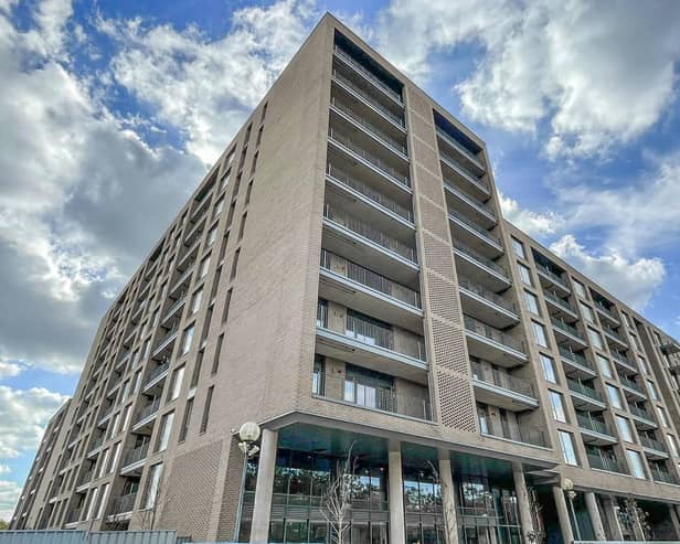 National brickwork and scaffolding specialist Phoenix Brickwork, with offices in Northampton, has completed its work on the prestigious Secklow Gate residential development in Milton Keynes