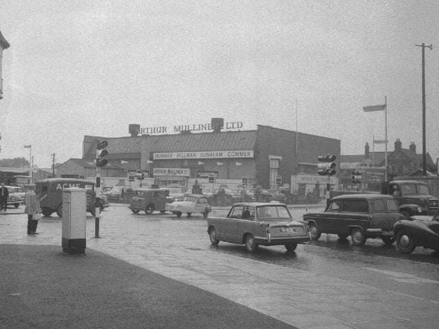 Traffic jams, bottom of Bridge Street, Northampton, September 3, 1960