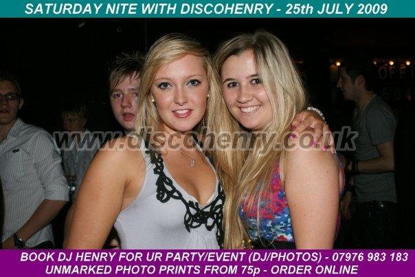 Nostalgic pictures from a night out down Bridge Street 15 years ago