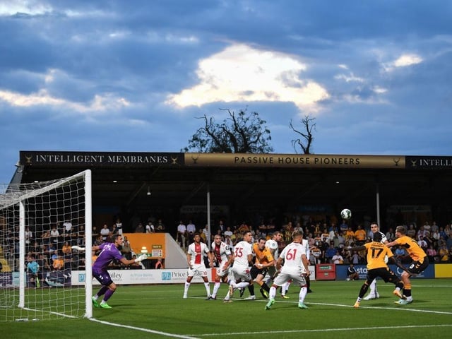 Atmosphere: 60
Location: 50
Stadium view: 60
Infrastructure: 50
Food: 60