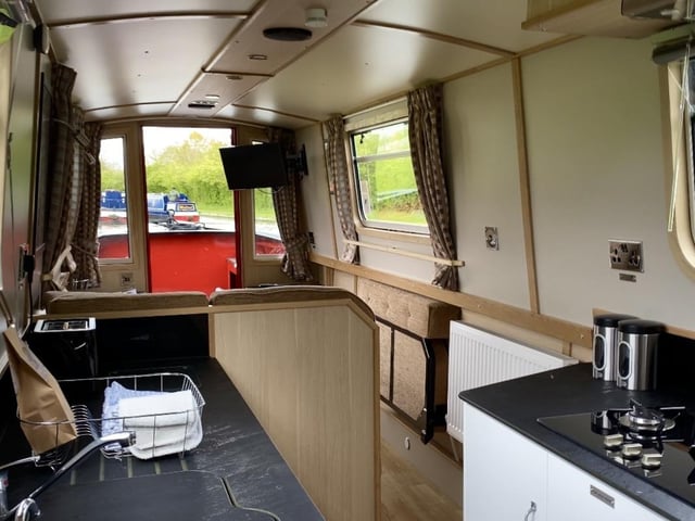 Our five-day trip started last Monday (April 29) at Gayton Marina, where ABC Boat Hire gave us an ‘initiation’ to life on a narrow boat.