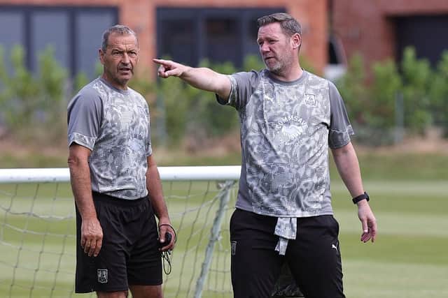 Kevin Nolan and Colin Calderwood on the training pitch at Moulton