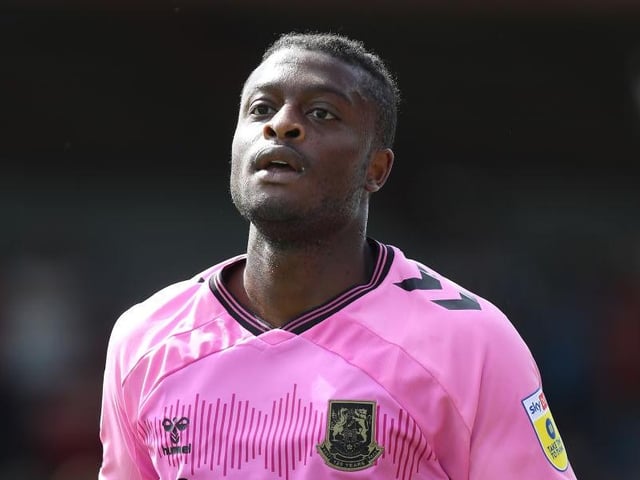 Right-back isn't his natural position and it looked to be an area Grimsby tried to exploit - a lot of their threat came down the left, both from crosses on the outside and balls into the inside channel.... 5