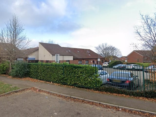 Hunsbury Hill Road, Hunsbury, Northampton, Northamptonshire, NN4 9UW
This dentist is not taking any new NHS patients at the moment
Google Review: 3.7/5 (3 Google Reviews)