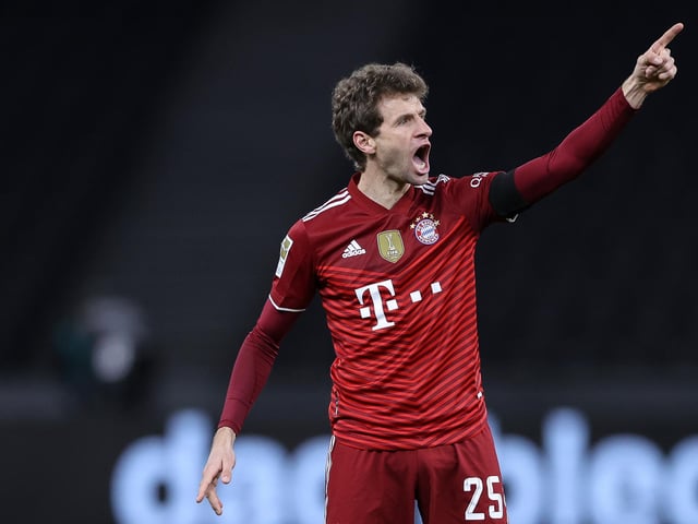 Everton and Newcastle United have both been linked with a move for Bayern Munich legend Thomas Muller. The 32-year-old forward, who has spent his entire career to date with the Bavarian giants, has just a year and a half left on his existing contract. (SportBILD)
