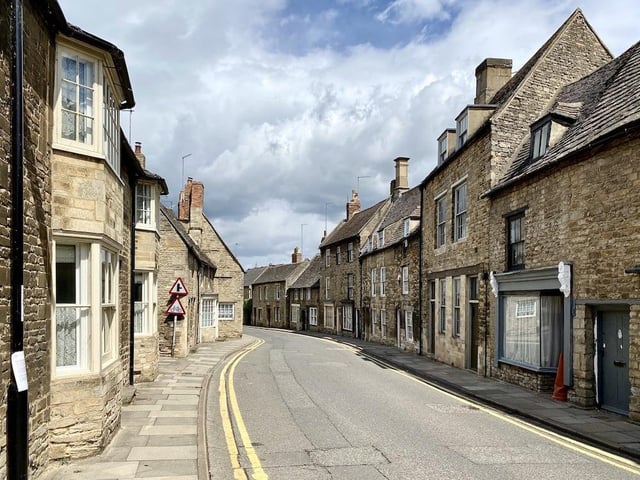 Muddy Stilettos said: "Brimming with old world charm and character, Oundle is assuredly the posh bit of Northamptonshire, set as it is in a perfectly picturesque rural bubble. Thankfully, the culture and foodie scene is bang up to date and, whilst you could live here and forget London even exists, you can also get there in a jiffy."