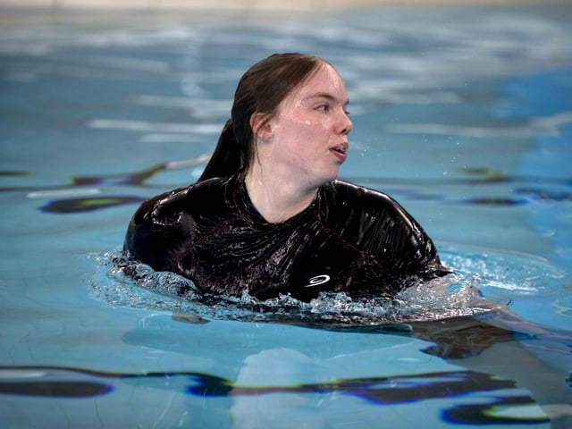 The event was held on Saturday February 25 at The Duston School. It aimed to get participants who cannot swim started, and assess and improve the ability of those who already can swim.