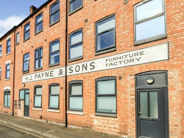 Tenure: Leasehold
Agents Connells are marketing this two first floor apartment in a converted fursituated close to the Town Centre. The property is presented in good condition and would make an ideal Buy-To Let or first purchase. Approx. 120 years remaining on the lease. Secure gated PARKING. Sold with NO ABOVE CHAIN.