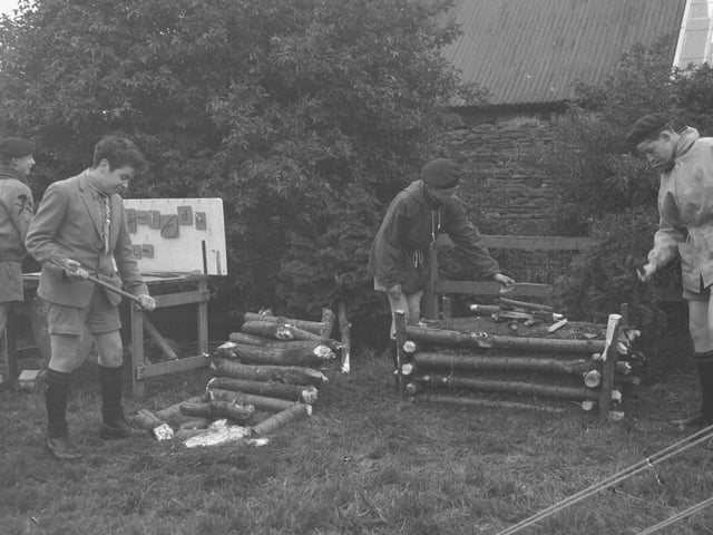 Looking Back
Old glass negs
May 26, 1962
Scouts open day at Moulton