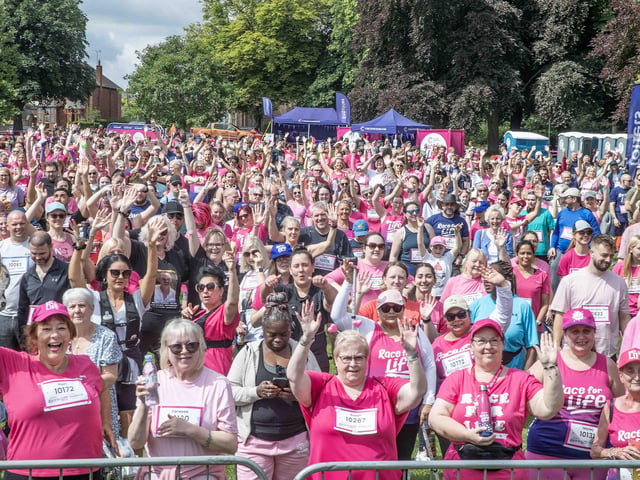 Abington Park turned pink on Sunday July 14 for the 3k and 5k Race for Life events.