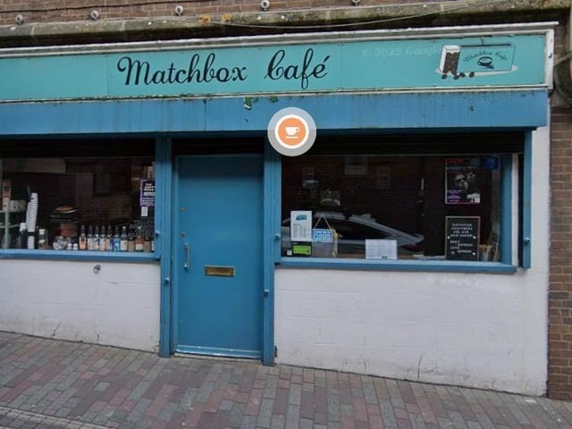 Wellington House, 47 Abington St, Northampton NN1 2AW. Rated 4.7/5 in Google from 115 reviews. One reviewer said: "Absolutely fantastic lovely cafe, inside looks so clean and fresh and bright. Really lovely wide selection of good food options on their menu."
