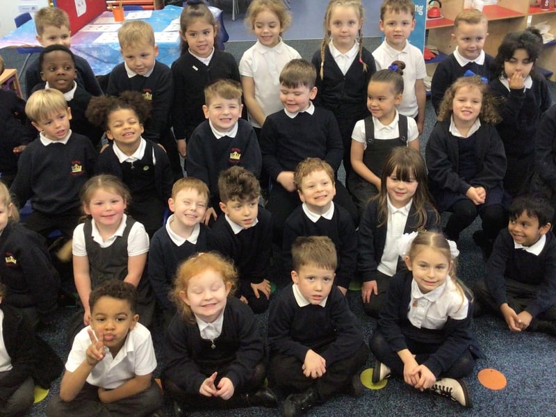 Kingsley Primary School - Miss Scutchings' Class.